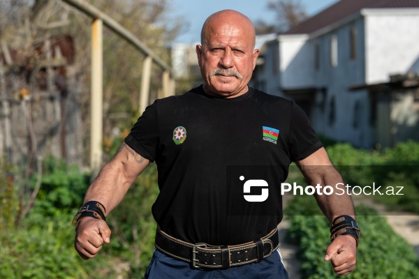 64 yaşlı xalq pəhləvanı Əliyar Musayev