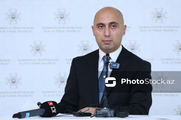 Elm və Təhsil Nazirliyinin yeni tədris ilinə dair keçirilən mətbuat konfransı