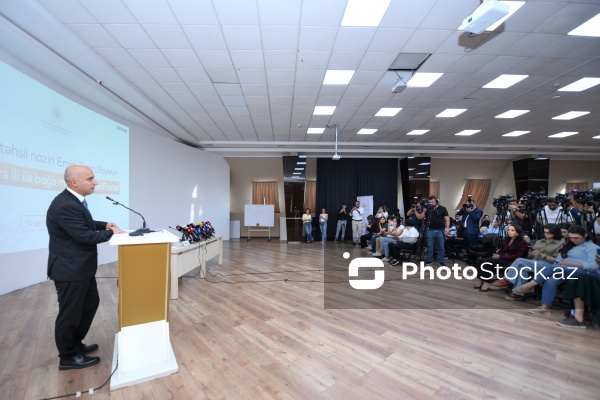 Elm və Təhsil Nazirliyinin yeni tədris ilinə dair keçirilən mətbuat konfransı