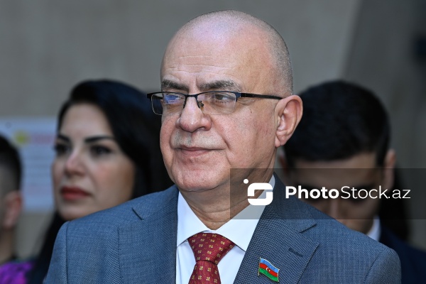 Elçin Mirzəbəyli - “Elm və təhsil obyektivdə" foto-video müsabiqəsinin mükafatlandırma mərasimində