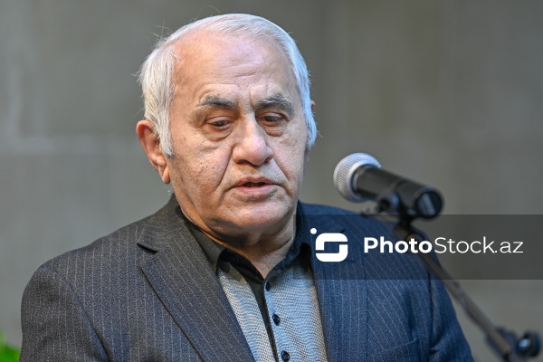 Rafiq Bağırov - “Elm və təhsil obyektivdə" foto-video müsabiqəsinin mükafatlandırma mərasimində