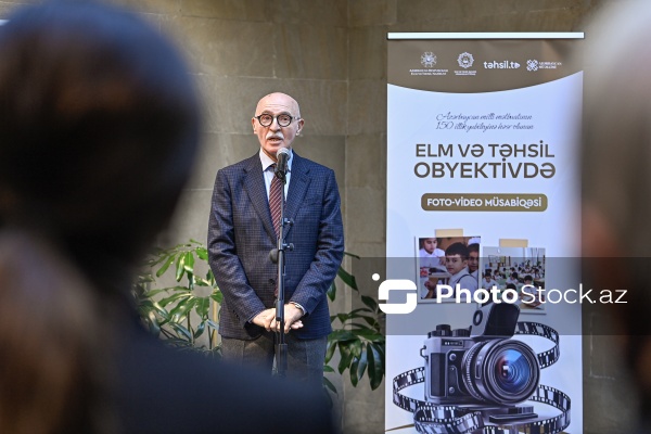 Firudin Qurbanov - “Elm və təhsil obyektivdə" foto-video müsabiqəsinin mükafatlandırma mərasimində