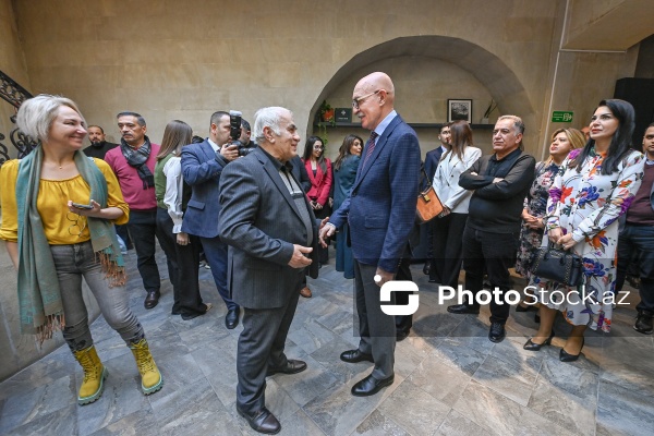 “Elm və təhsil obyektivdə" foto-video müsabiqəsinin mükafatlandırma mərasimi