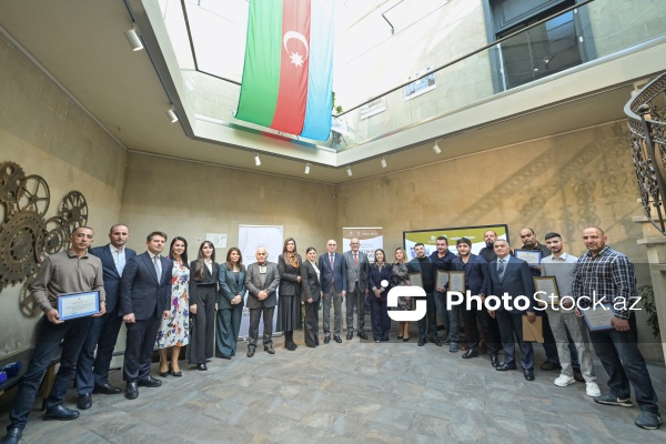 “Elm və təhsil obyektivdə" foto-video müsabiqəsinin mükafatlandırma mərasimi