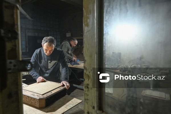 Ağac materiallarından müxtəlif əl işlərinin hazırlandığı emalatxana
