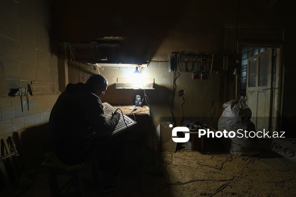 Ağac materiallarından müxtəlif əl işlərinin hazırlandığı emalatxana