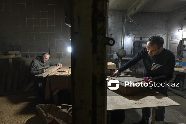 Ağac materiallarından müxtəlif əl işlərinin hazırlandığı emalatxana