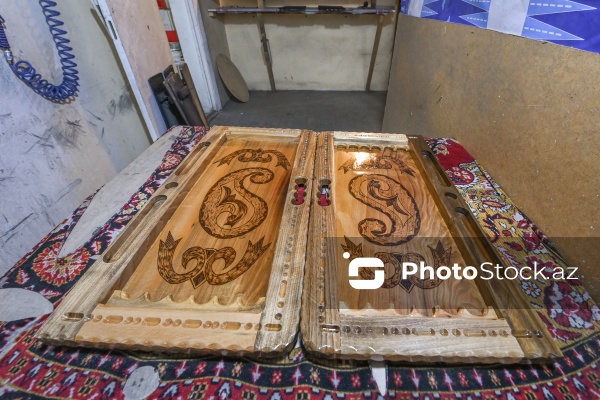 Ağac materiallarından müxtəlif əl işlərinin hazırlandığı emalatxana