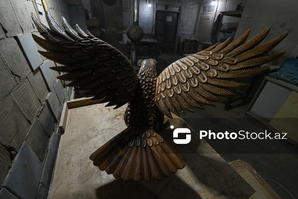 Ağac materiallarından müxtəlif əl işlərinin hazırlandığı emalatxana