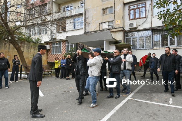 Əməkdar artist Vahid Əliyev ilə vida mərasimi