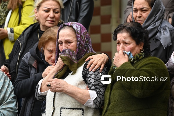 Əməkdar artist Vahid Əliyev ilə vida mərasimi