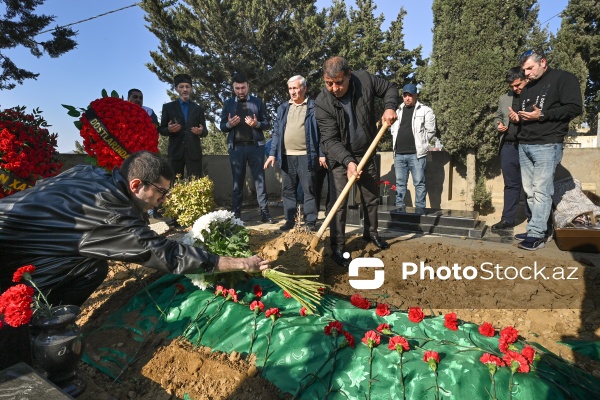 Əməkdar artist Vahid Əliyevin dəfn mərasimi