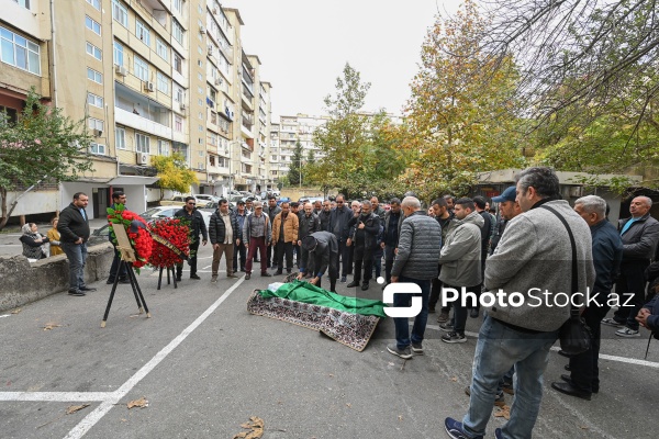 Əməkdar artist Vahid Əliyev ilə vida mərasimi