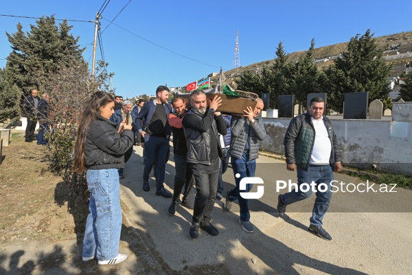 Əməkdar artist Vahid Əliyevin dəfn mərasimi