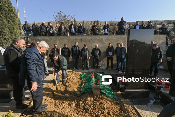 Əməkdar artist Vahid Əliyevin dəfn mərasimi