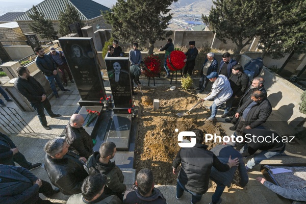 Əməkdar artist Vahid Əliyevin dəfn mərasimi