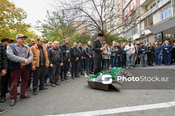 Əməkdar artist Vahid Əliyev ilə vida mərasimi