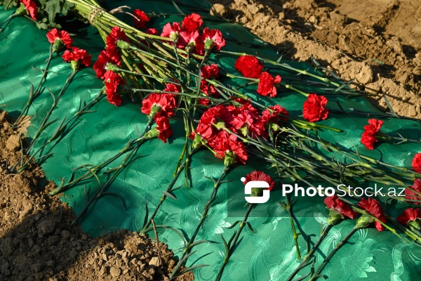 Əməkdar artist Vahid Əliyevin dəfn mərasimi