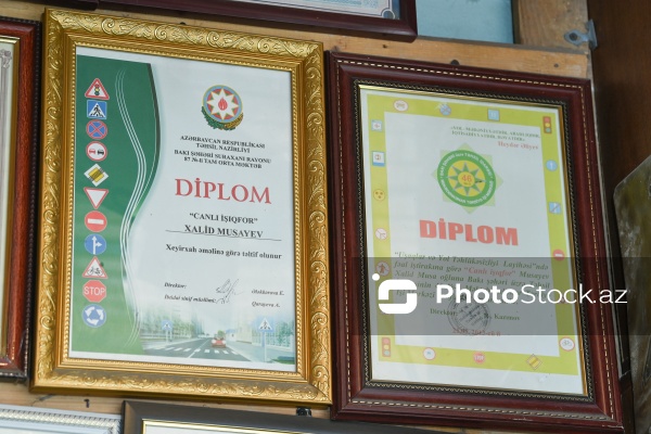 Əmircan qəsəbəsində “Canlı işıqfor” kimi tanınan Xalid Musayev