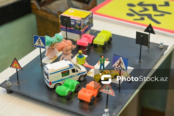 Əmircan qəsəbəsində “Canlı işıqfor” kimi tanınan Xalid Musayev