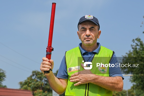 Əmircan qəsəbəsində “Canlı işıqfor” kimi tanınan Xalid Musayev