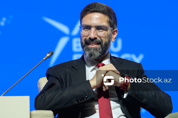 Rövşən Nəcəf - "Enerji transformasiyası və gələcək strategiyaları mövzusunda liderlərin mövqeyi" adlı paneldə