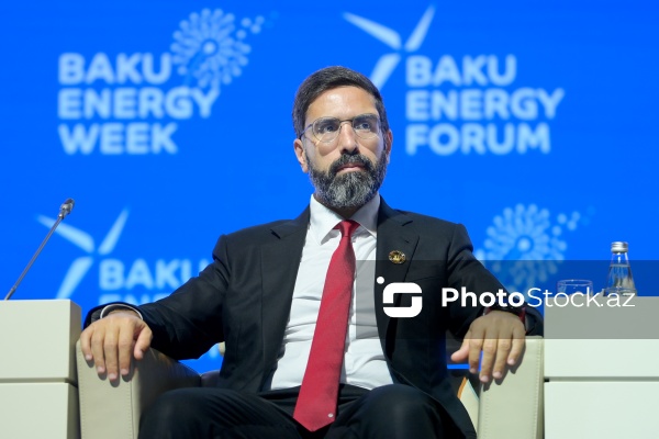 Rövşən Nəcəf - "Enerji transformasiyası və gələcək strategiyaları mövzusunda liderlərin mövqeyi" adlı paneldə