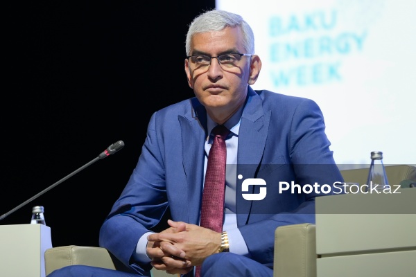 Pattabi Seşadri - "Enerji transformasiyası və gələcək strategiyaları mövzusunda liderlərin mövqeyi" adlı paneldə