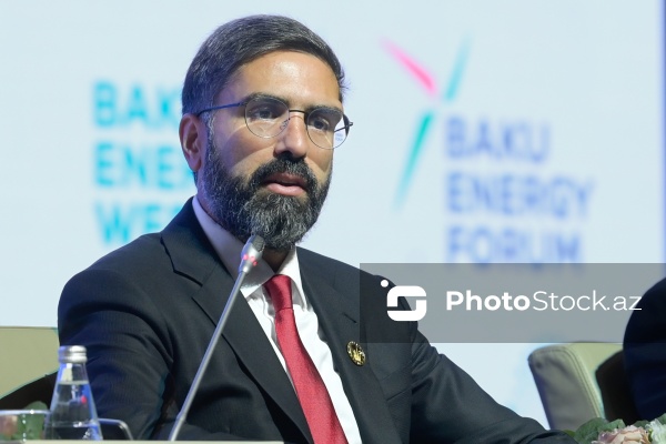 Rövşən Nəcəf - "Enerji transformasiyası və gələcək strategiyaları mövzusunda liderlərin mövqeyi" adlı paneldə