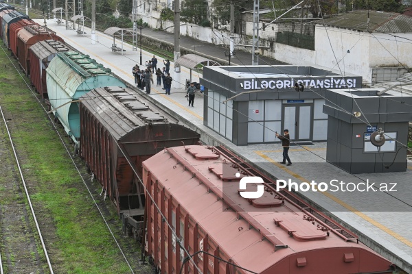 Ermənistana Qazaxıstan taxılı daşıyan yük qatarı Biləcəri Dəmiryol Stansiyasına çatıb