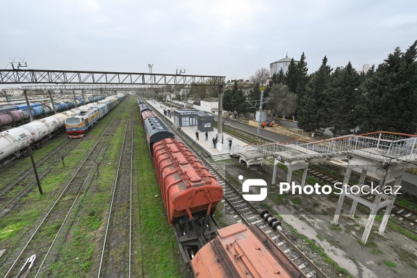 Ermənistana Qazaxıstan taxılı daşıyan yük qatarı Biləcəri Dəmiryol Stansiyasına çatıb