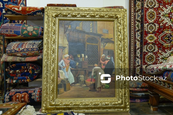 Əsrlərin izini daşıyan əntiq əşyalar