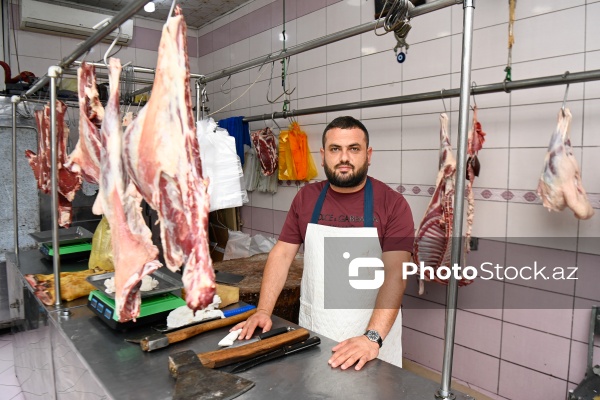 Neapol dairəsi yaxınlığında ət satışı ilə məşğul olan qəssabxanalar