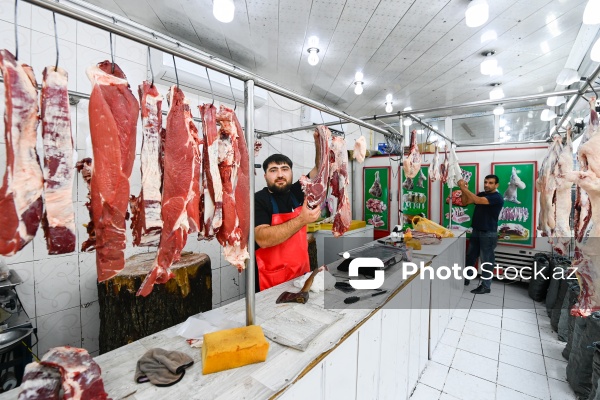 Neapol dairəsi yaxınlığında ət satışı ilə məşğul olan qəssabxanalar