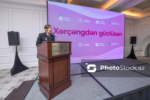 "Fərqində ol: Ümumdünya Süd Vəzi Xərçəngi ilə Mübarizə Ayı" tədbiri