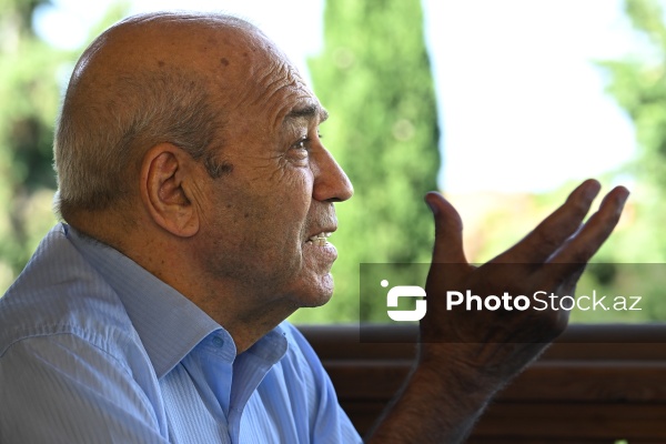 Filologiya elmləri doktoru, professor, dilçi alim Fəxrəddin Veysəlli