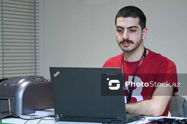 “Formula-1” üzrə Azərbaycan Qran-prisinin fəaliyyətə başlamış uniforma və akkreditasiya mərkəzi