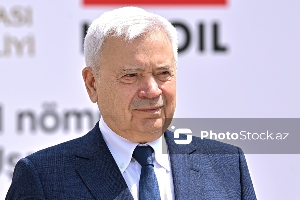 Vahid Ələkbərov - Füzuli şəhərində aparılmış bərpa işləri ilə bağlı keçirilən təqdimatda