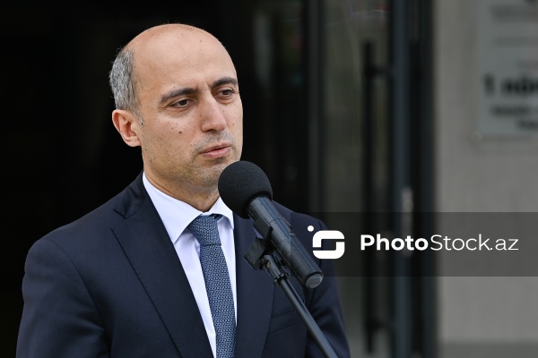 Emin Əmrullayev - Füzuli şəhərində aparılmış bərpa işləri ilə bağlı keçirilən təqdimatda