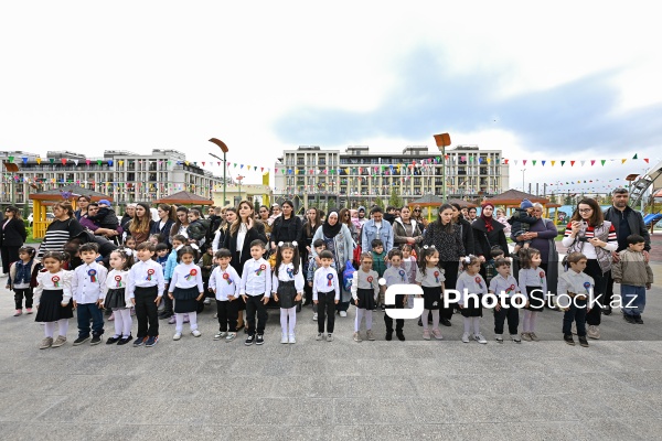 Füzuli şəhərində aparılmış bərpa işləri ilə bağlı keçirilən təqdimat
