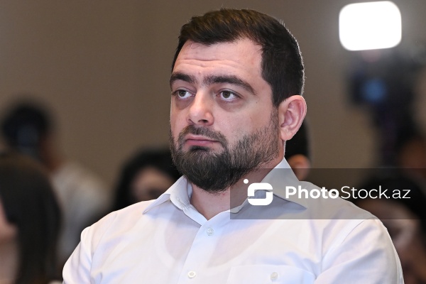 "Gələcəyin mediası: "Əkinçi"nin izi ilə" adlı forum