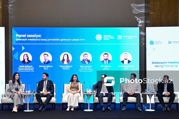 "Gələcəyin mediası: "Əkinçi"nin izi ilə" adlı forum