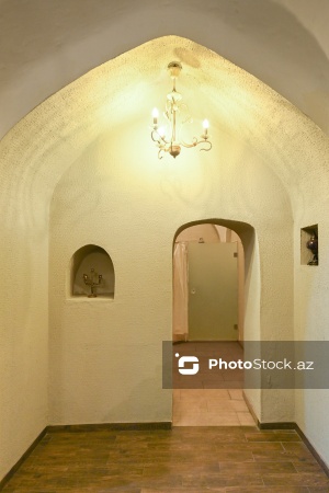 Dörd əsrdən çox yaşı olan Çökək hamam