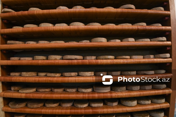 Gəncə şəhərində yerləşən tarixi Cümə məscidi