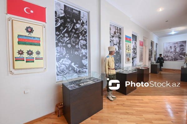 Gəncə şəhərində yerləşən Azərbaycan Xalq Cümhuriyyəti Muzeyi