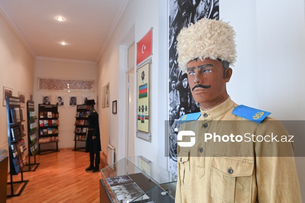 Gəncə şəhərində yerləşən Azərbaycan Xalq Cümhuriyyəti Muzeyi