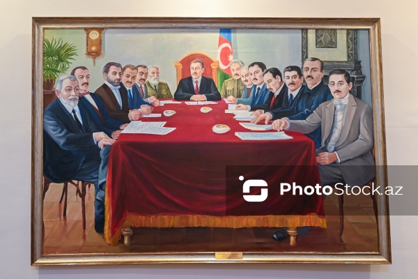 Gəncə şəhərində yerləşən Azərbaycan Xalq Cümhuriyyəti Muzeyi