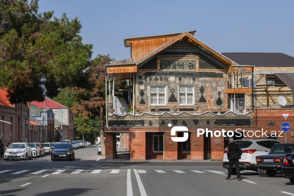 Gəncənin qeyri-adi memarlıq nümunələrindən biri olan "Butulka ev"