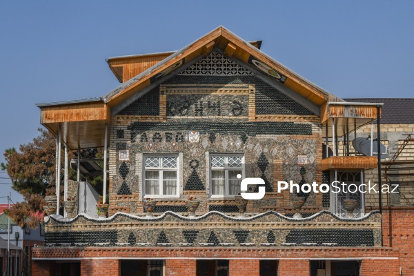Gəncənin qeyri-adi memarlıq nümunələrindən biri olan "Butulka ev"