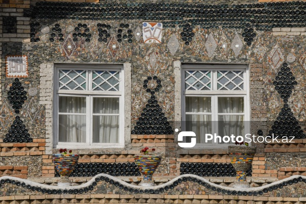 Gəncənin qeyri-adi memarlıq nümunələrindən biri olan "Butulka ev"
